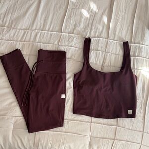 Vuori Daily Set Maroon